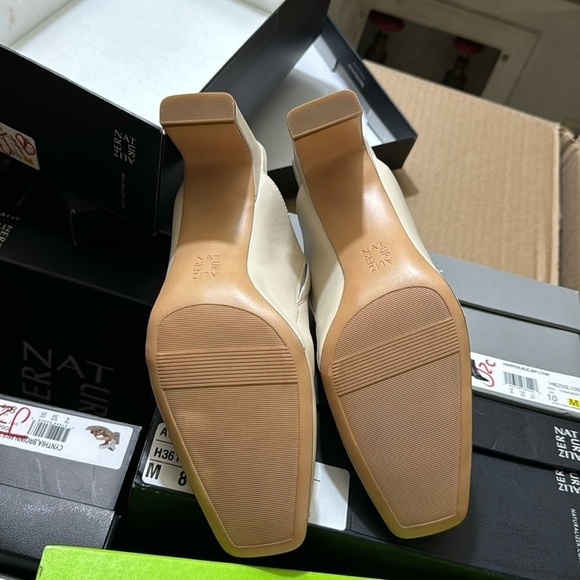 Naturalizer Paloma Mules in Porcelain Leather - Picture 3 of 7